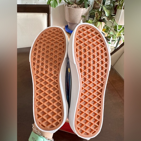 Vans Old Skool V Dino - Picture 6 of 7